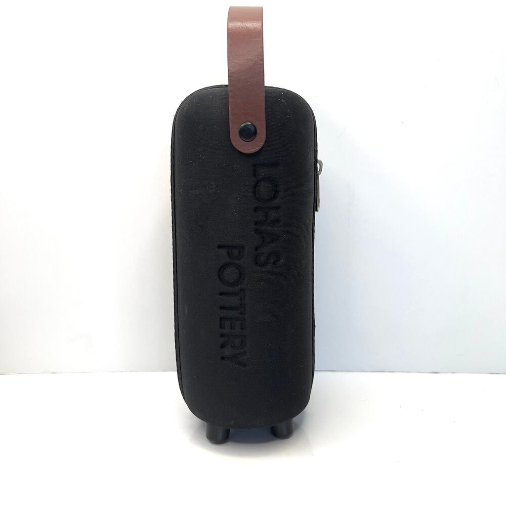 Lohas Pottery mug carrier case. No mug